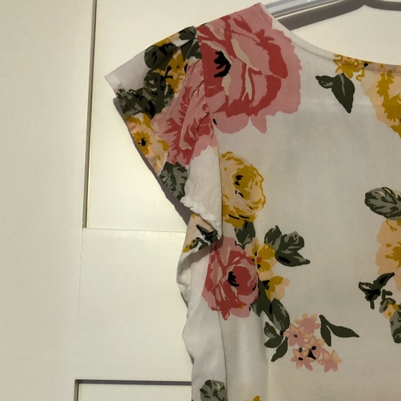 White with floral pattern chic short sleeve top - Picture 3 of 6